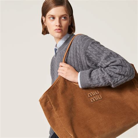 Cinnamon Ivy Corduroy Bag .